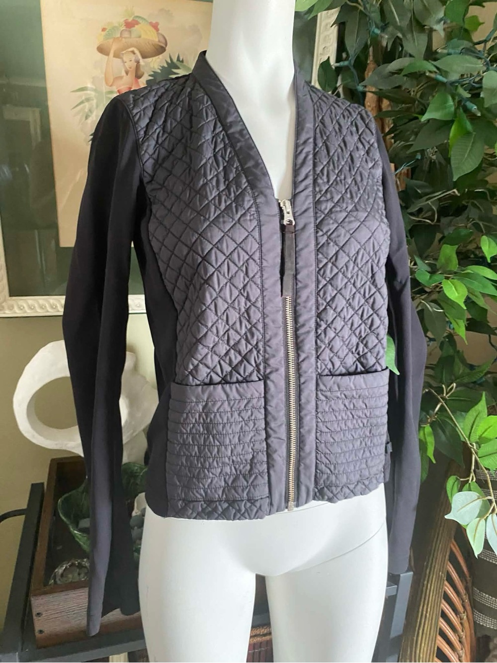 Lululemon Quilted Front Bomberq Jacket